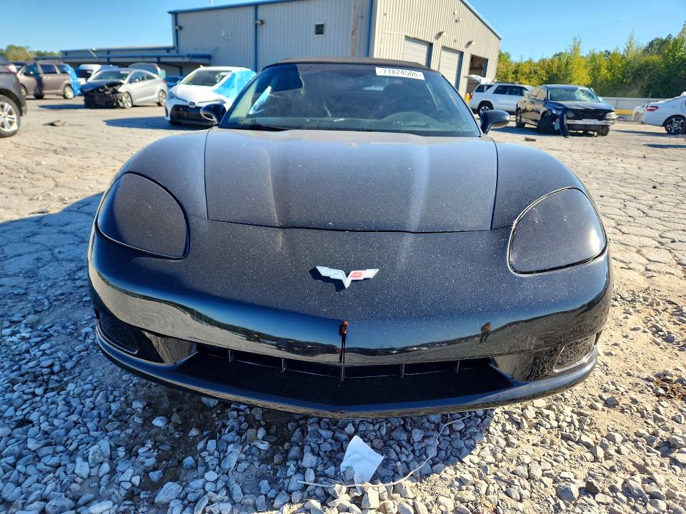 71824506 :رقم المزاد ، 1G1YY36U365105658 vin ، 2006 Chevrolet Corvette مزاد بيع