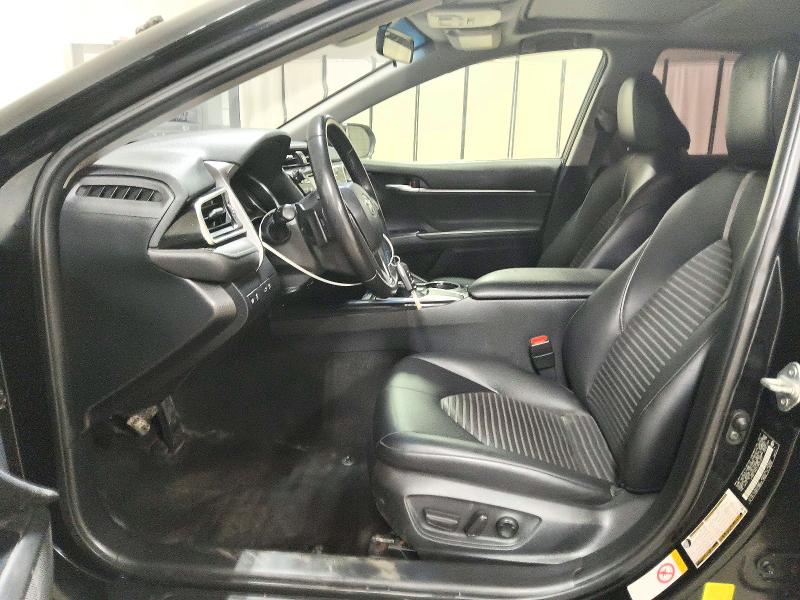 71647336 :رقم المزاد ، JTNB11HK7J3021277 vin ، 2018 Toyota Camry مزاد بيع