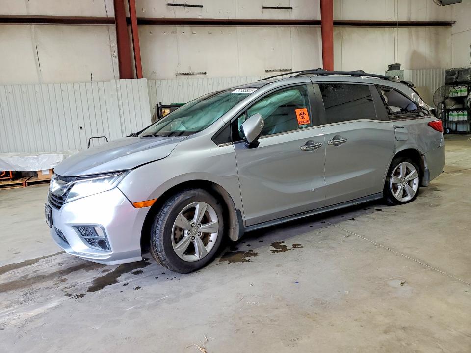 71183986 :رقم المزاد ، 5FNRL6H74LB010958 vin ، 2020 Honda Odyssey مزاد بيع