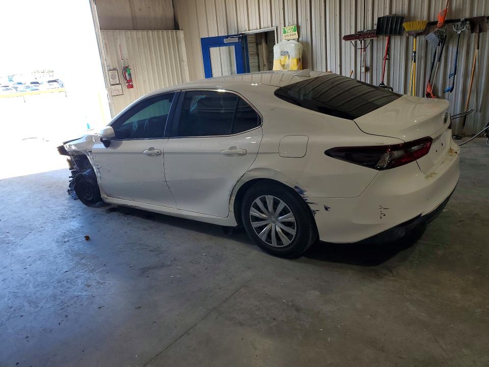 Продаж на аукціоні авто 2021 Toyota Camry, vin: 4T1C31AK5MU568569, номер лоту: 70785216