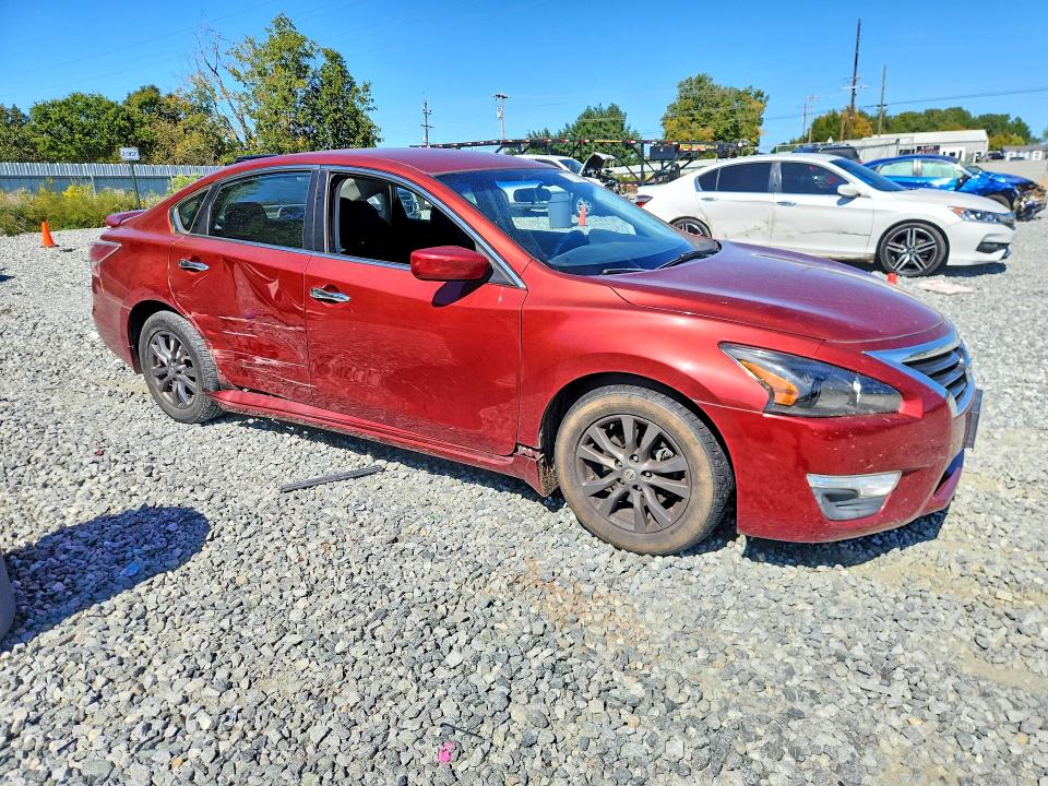 Продажа на аукционе авто 2015 Nissan Altima, vin: 1N4AL3AP6FC419525, номер лота: 71733896