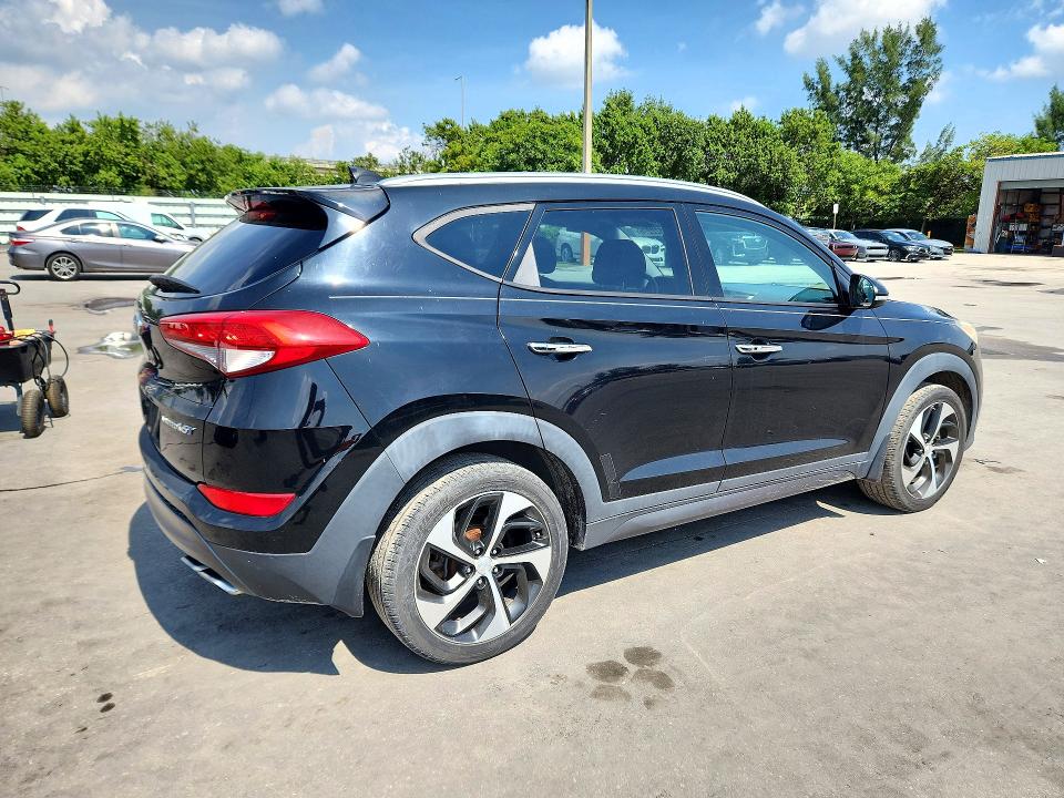 Продажа на аукционе авто 2016 Hyundai Tucson, vin: KM8J33A26GU122602, номер лота: 72522276
