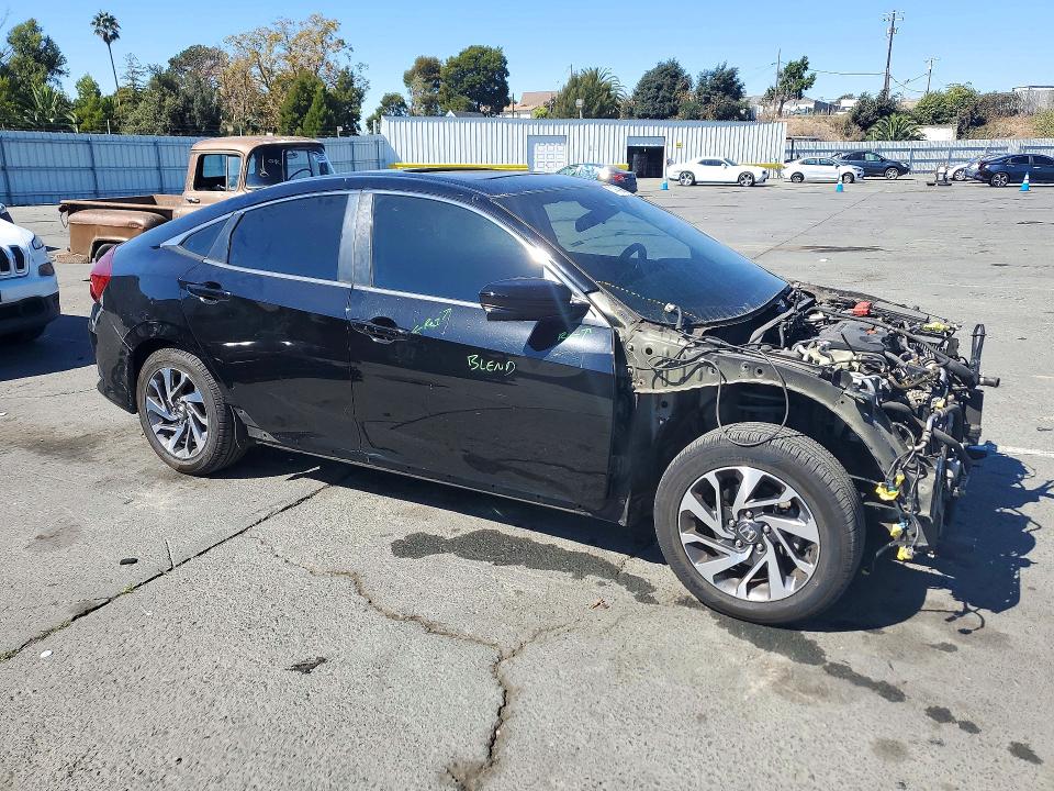 71947996 :رقم المزاد ، 2HGFC2F85GH503489 vin ، 2016 Honda Civic مزاد بيع