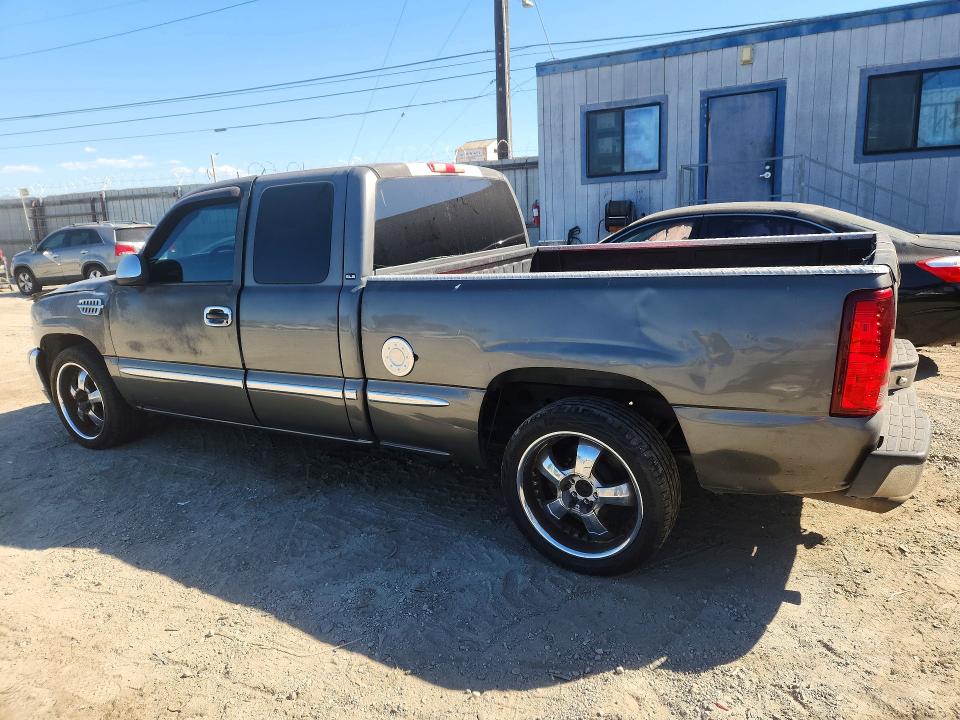 71852986 :رقم المزاد ، 2GTEC19V011122865 vin ، 2001 Gmc New Sierra مزاد بيع