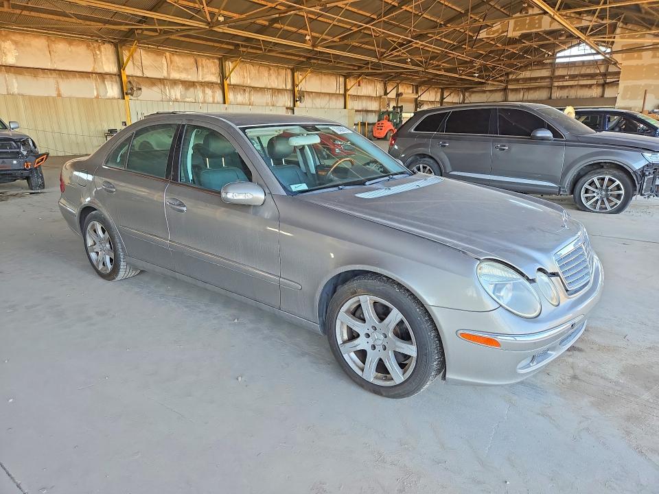 Продажа на аукционе авто 2006 Mercedes-benz E, vin: WDBUF83J96X189930, номер лота: 70483016