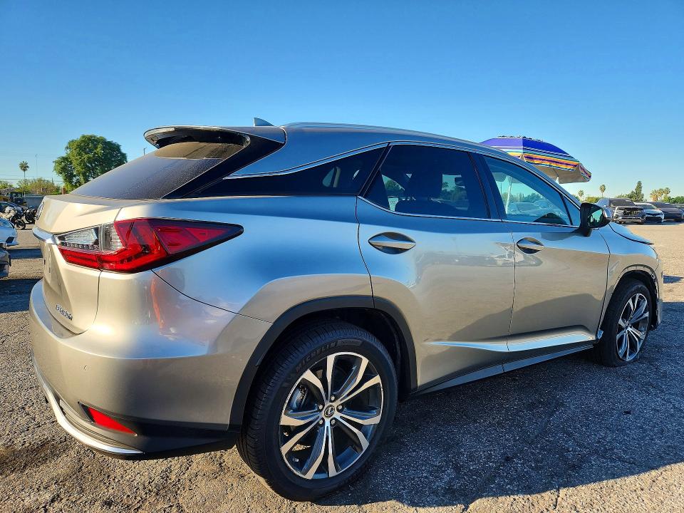 Продаж на аукціоні авто 2022 Lexus Rx, vin: 2T2HGMDA4NC074247, номер лоту: 72379216