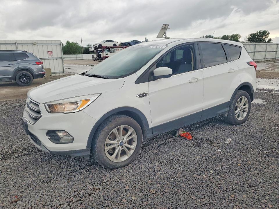 71487086 :رقم المزاد ، 1FMCU9GD0KUA65453 vin ، 2019 Ford Escape مزاد بيع