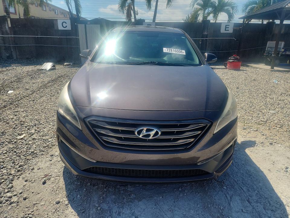 2016 Hyundai Sonata მანქანა იყიდება აუქციონზე, vin: 5NPE34AF7GH379812, აუქციონის ნომერი: 72816006