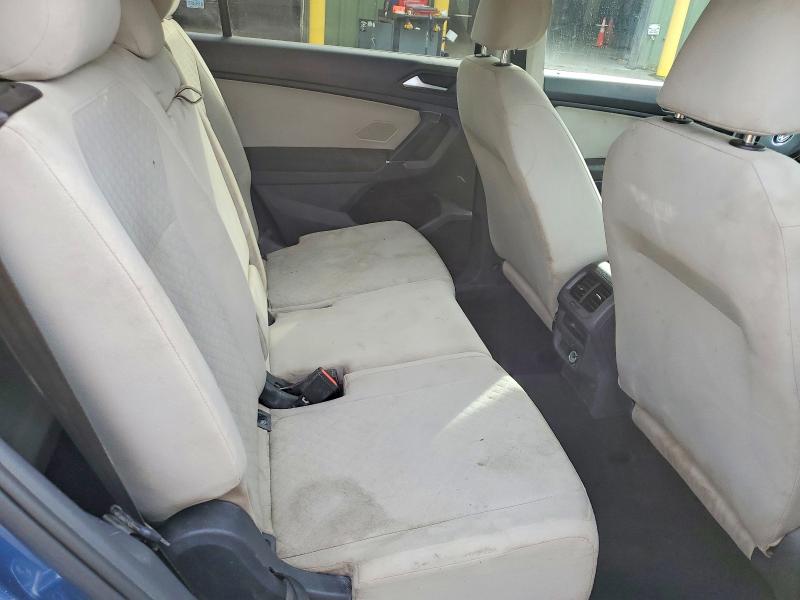 Продажа на аукционе авто 2020 Volkswagen Tiguan, vin: 3VV1B7AX3LM059758, номер лота: 70737666
