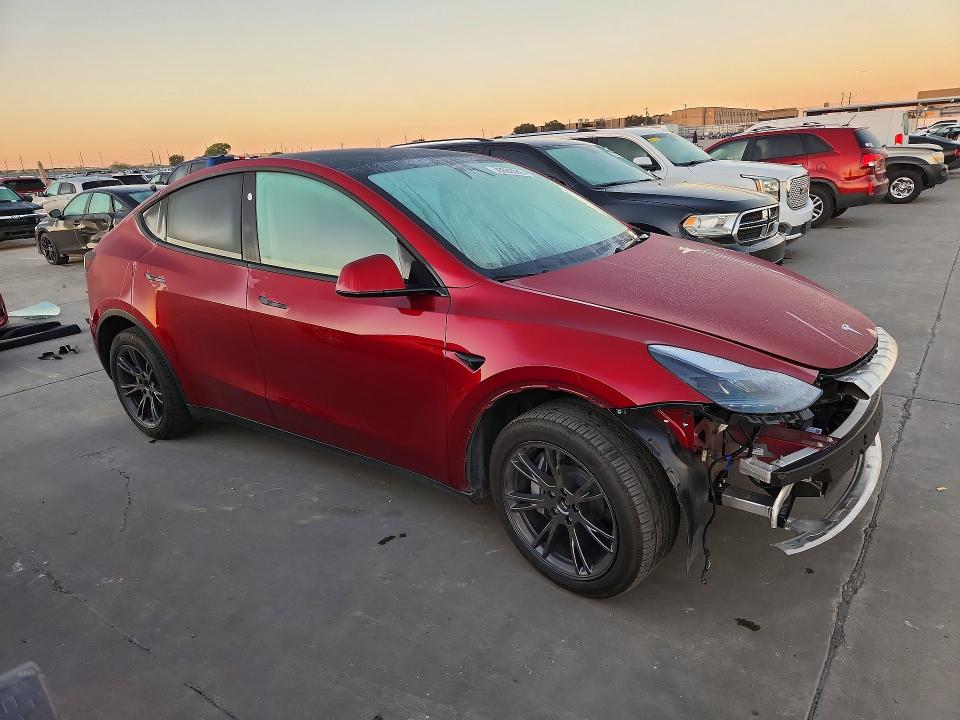 Продажа на аукционе авто 2025 Tesla Model Y, vin: 7SAYGDEE4SA369460, номер лота: 70562366