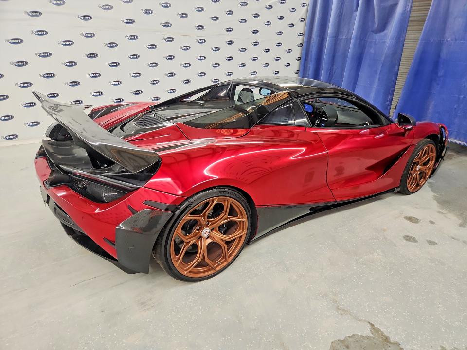 71142806 :رقم المزاد ، SBM14FCA9LW005349 vin ، 2020 Mclaren Automotive 720s مزاد بيع