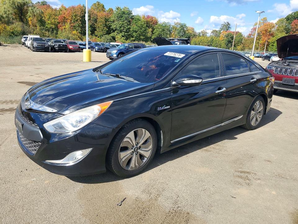 2013 Hyundai Sonata მანქანა იყიდება აუქციონზე, vin: KMHEC4A43DA101826, აუქციონის ნომერი: 72376276