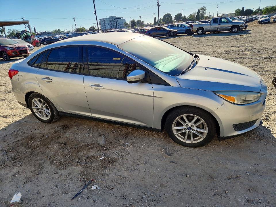 2015 Ford Focus მანქანა იყიდება აუქციონზე, vin: 1FADP3F25FL257191, აუქციონის ნომერი: 71873046