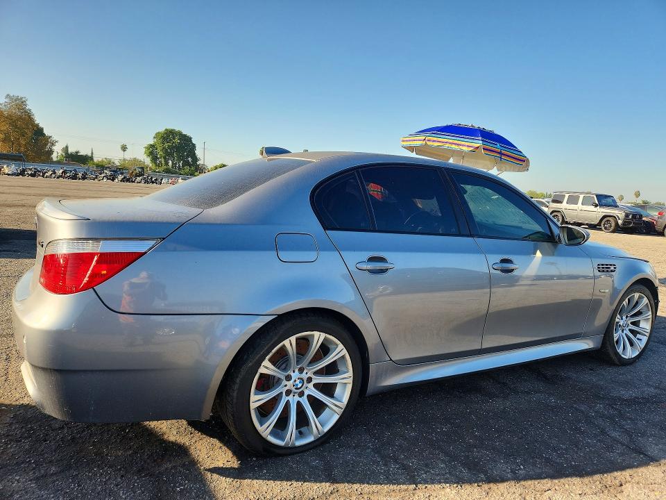 2006 Bmw M5 მანქანა იყიდება აუქციონზე, vin: WBSNB93506B581212, აუქციონის ნომერი: 71296656