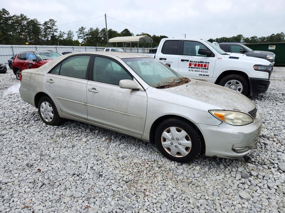 2002 Toyota Camry მანქანა იყიდება აუქციონზე, vin: 4T1BE32K92U005201, აუქციონის ნომერი: 72678066