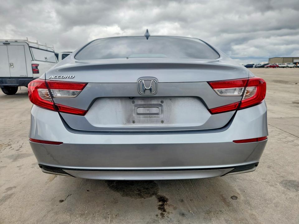 Продажа на аукционе авто 2019 Honda Accord, vin: 1HGCV1F40KA033836, номер лота: 71404676