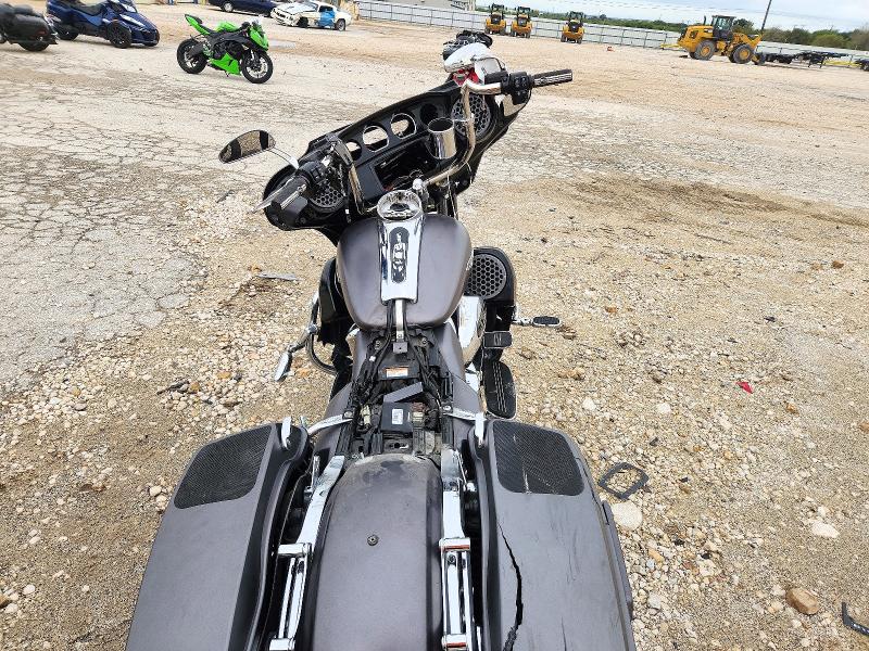 2017 Harley-davidson Flhxs მანქანა იყიდება აუქციონზე, vin: 1HD1KRC19HB673651, აუქციონის ნომერი: 73529196