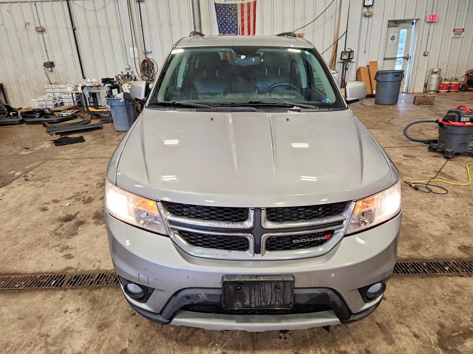 70828796 :رقم المزاد ، 3C4PDCBG0FT669430 vin ، 2015 Dodge Journey مزاد بيع
