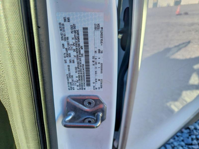 2016 Ford Escape მანქანა იყიდება აუქციონზე, vin: 1FMCU0GX6GUC40785, აუქციონის ნომერი: 71939156
