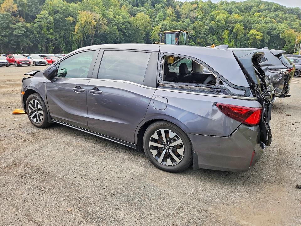 2026 Honda Odyssey მანქანა იყიდება აუქციონზე, vin: 5FNRL6H63TB015530, აუქციონის ნომერი: 71461556