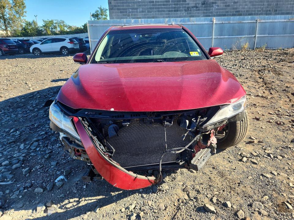 Aukcja sprzedaży 2018 Toyota Camry, vin: 4T1B11HK9JU657550, numer aukcji: 71135216