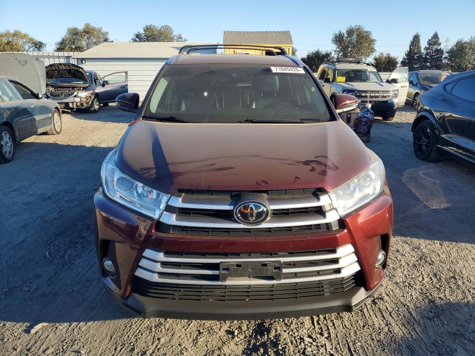 Aukcja sprzedaży 2018 Toyota Highlander, vin: 5TDJZRFH6JS886934, numer aukcji: 71049426