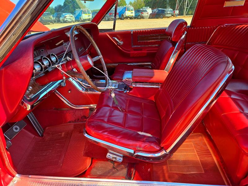 1966 Ford Thunderbird მანქანა იყიდება აუქციონზე, vin: 6Y87Z122711, აუქციონის ნომერი: 73468676