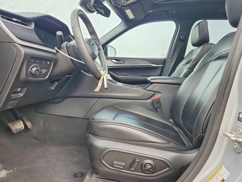 Продажа на аукционе авто 2024 Jeep Grand Cherokee, vin: 1C4RJYB66RC181699, номер лота: 70772176