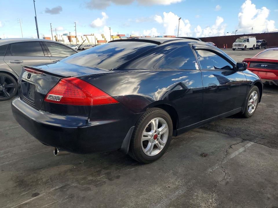 2006 Honda Accord მანქანა იყიდება აუქციონზე, vin: 1HGCM72656A021670, აუქციონის ნომერი: 72927266