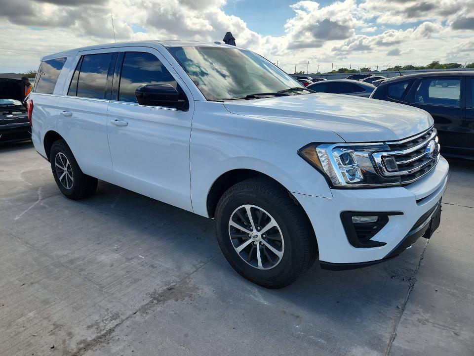 Продажа на аукционе авто 2018 Ford Expedition, vin: 1FMJU1GT8JEA35187, номер лота: 72668426