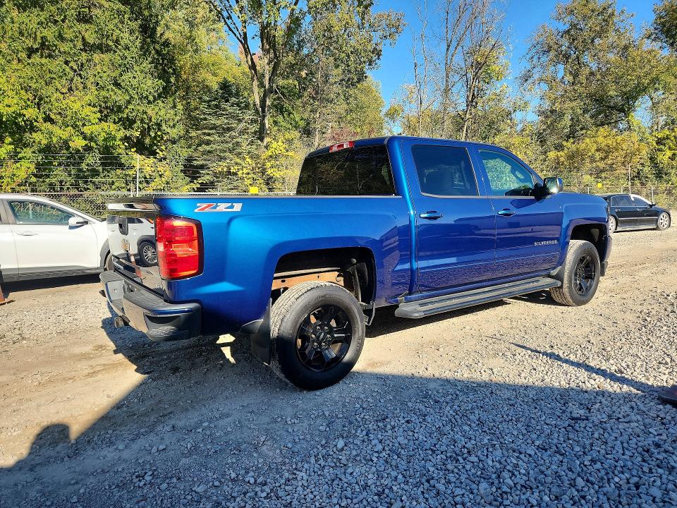 71765476 :رقم المزاد ، 3GCUKREC9HG424559 vin ، 2017 Chevrolet Silverado مزاد بيع