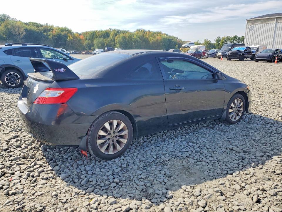 2011 Honda Civic მანქანა იყიდება აუქციონზე, vin: 2HGFG1B83BH519252, აუქციონის ნომერი: 71641196