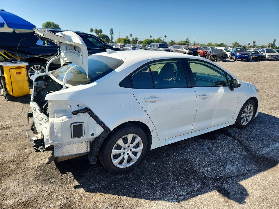 Продаж на аукціоні авто 2021 Toyota Corolla, vin: JTDEPMAE3MJ161252, номер лоту: 71382846