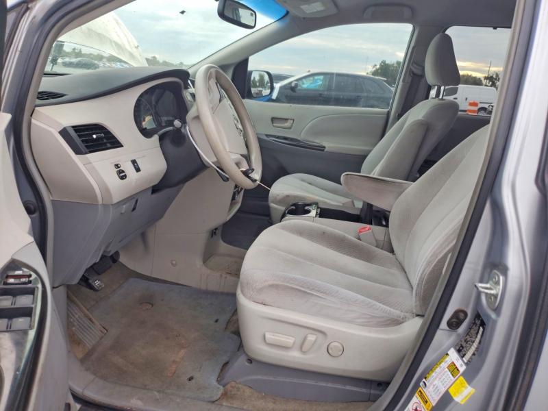 Aukcja sprzedaży 2011 Toyota Sienna, vin: 5TDKK3DC7BS139034, numer aukcji: 71628496