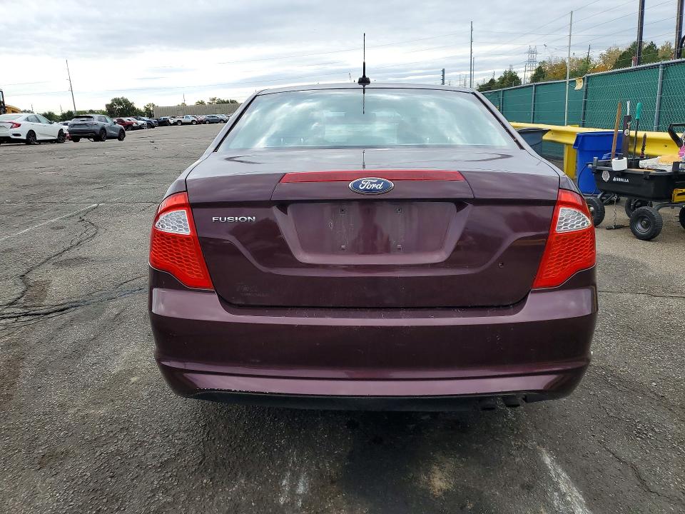 71114916 :رقم المزاد ، 3FAHP0GA1CR396284 vin ، 2012 Ford Fusion مزاد بيع