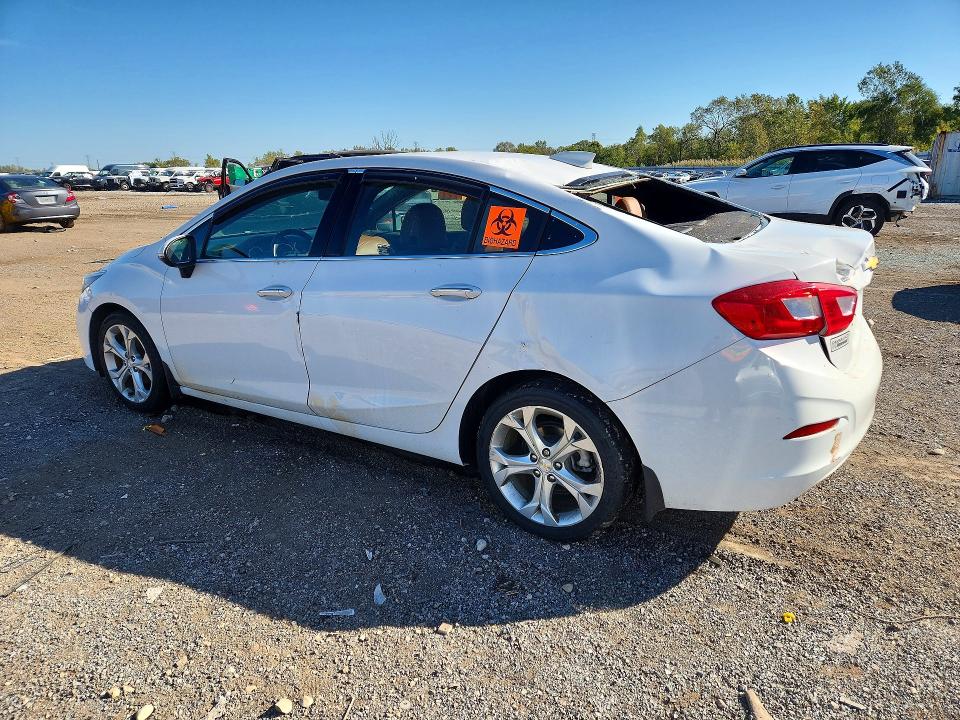 71856196 :رقم المزاد ، 1G1BF5SM2H7136565 vin ، 2017 Chevrolet Cruze مزاد بيع