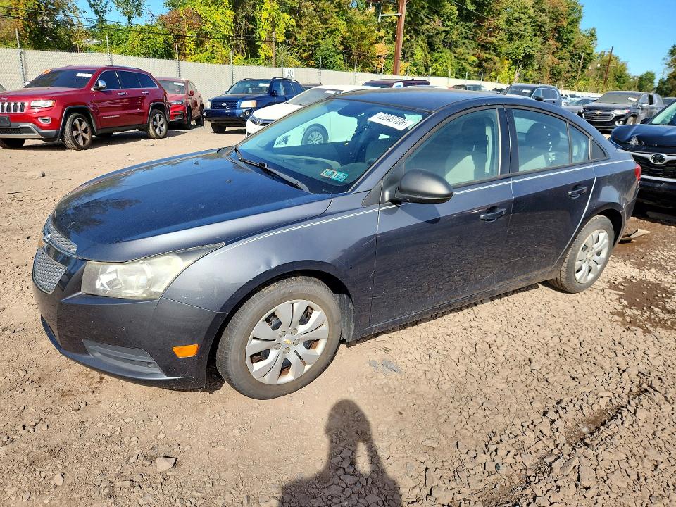 72040106 :رقم المزاد ، 1G1PA5SH4D7232134 vin ، 2013 Chevrolet Cruze مزاد بيع