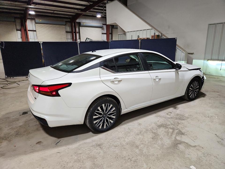 2026 Nissan Altima მანქანა იყიდება აუქციონზე, vin: 1N4BL4DW2TN305731, აუქციონის ნომერი: 72015816