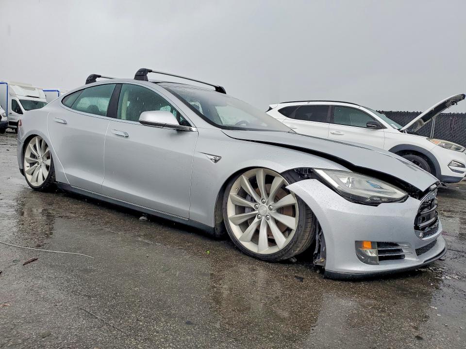 Aukcja sprzedaży 2013 Tesla Model S, vin: 5YJSA1CN4DFP04115, numer aukcji: 71592066