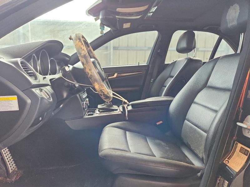 70379626 :رقم المزاد ، WDDGF8AB7DR276727 vin ، 2013 Mercedes-benz C مزاد بيع