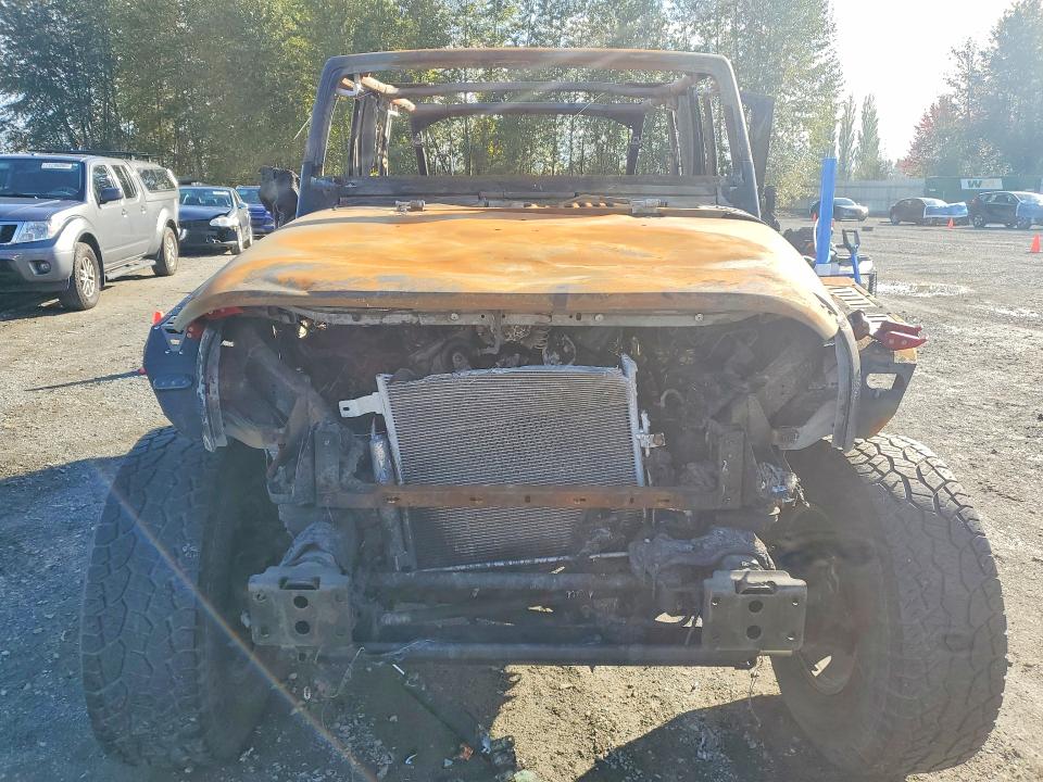 2012 Jeep Wrangler Unlimited მანქანა იყიდება აუქციონზე, vin: 1C4BJWEG2CL216384, აუქციონის ნომერი: 71296756