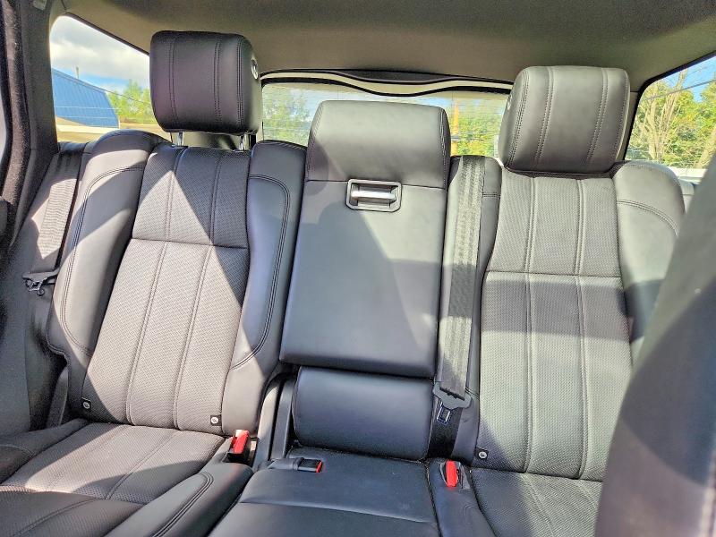 2016 Land Rover Range Rover მანქანა იყიდება აუქციონზე, vin: SALGS2EF9GA301462, აუქციონის ნომერი: 71820736