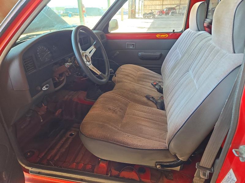 1989 Toyota Pickup მანქანა იყიდება აუქციონზე, vin: JT4RN81R8K0017250, აუქციონის ნომერი: 71645136
