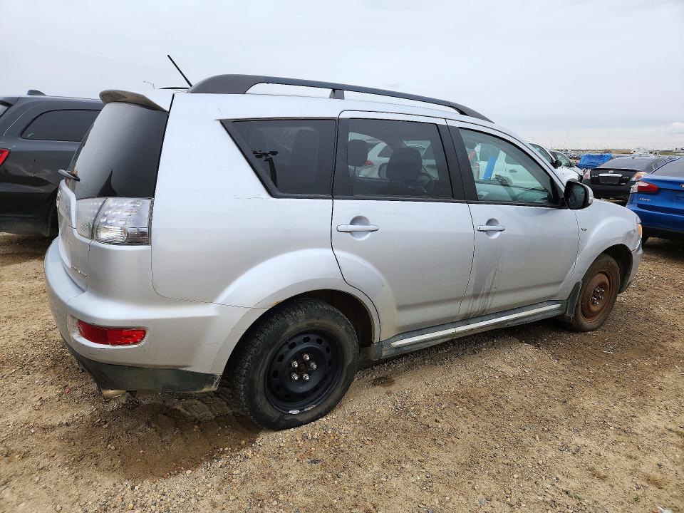 Продажа на аукционе авто 2013 Mitsubishi Outlander, vin: JA4JT5AX2DU602301, номер лота: 70937766