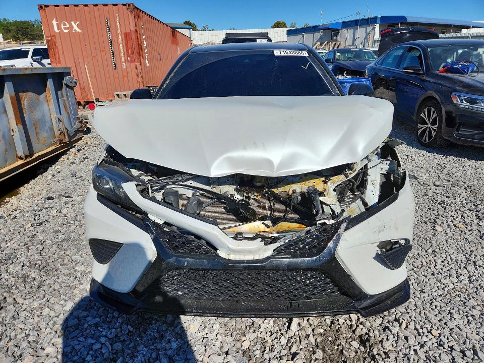 Продажа на аукционе авто 2022 Toyota Camry, vin: 4T1KZ1AKXNU068872, номер лота: 71640086