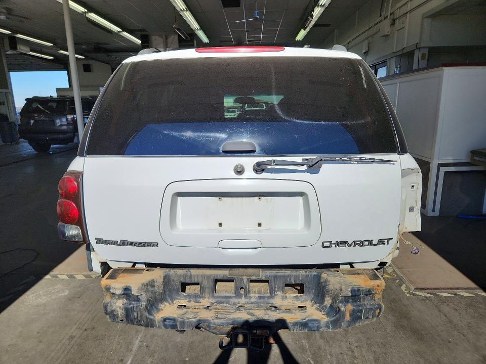 2004 Chevrolet Trailblazer მანქანა იყიდება აუქციონზე, vin: 1GNDT13S142143827, აუქციონის ნომერი: 71536176