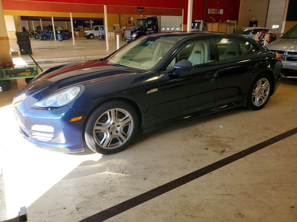 2012 Porsche Panamera მანქანა იყიდება აუქციონზე, vin: WP0AA2A74CL017539, აუქციონის ნომერი: 72517046