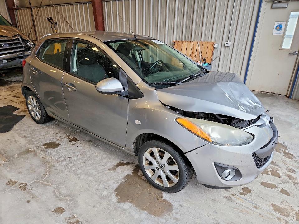 2013 Mazda Mazda 2 მანქანა იყიდება აუქციონზე, vin: JM1DE1LY7D0158156, აუქციონის ნომერი: 71204666