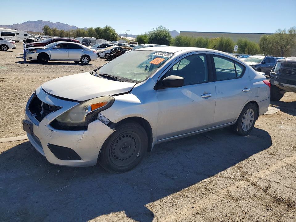 2016 Nissan Versa მანქანა იყიდება აუქციონზე, vin: 3N1CN7AP6GL833899, აუქციონის ნომერი: 71463106