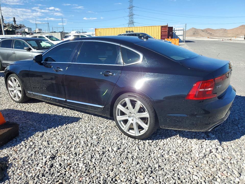 Продаж на аукціоні авто 2018 Volvo S90, vin: LVY992MLXJP032081, номер лоту: 71966686